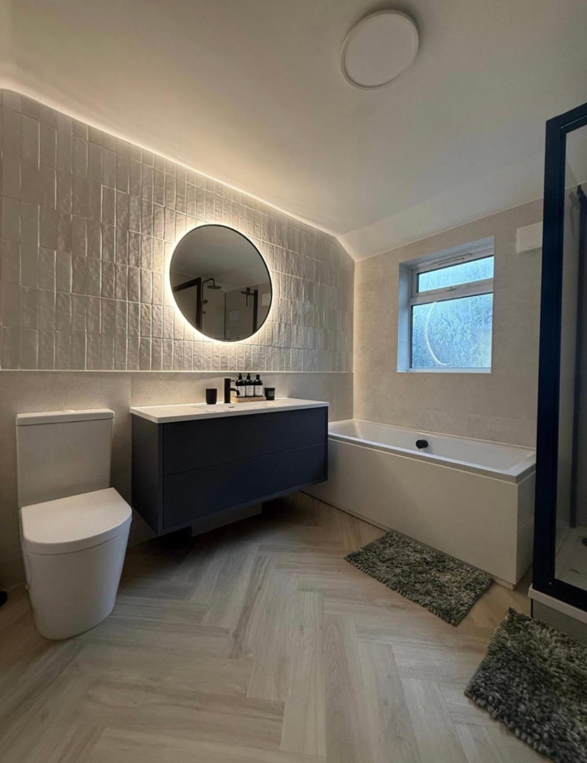 Modern 2 Bed House In Rainham, Kent - Central Location Rainham (Kent) Exterior foto